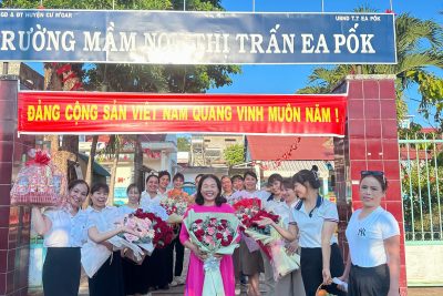 Lễ công bố và trao Quyết định bổ nhiệm Hiệu trưởng trường Mầm non Thị trấn Ea Pốk